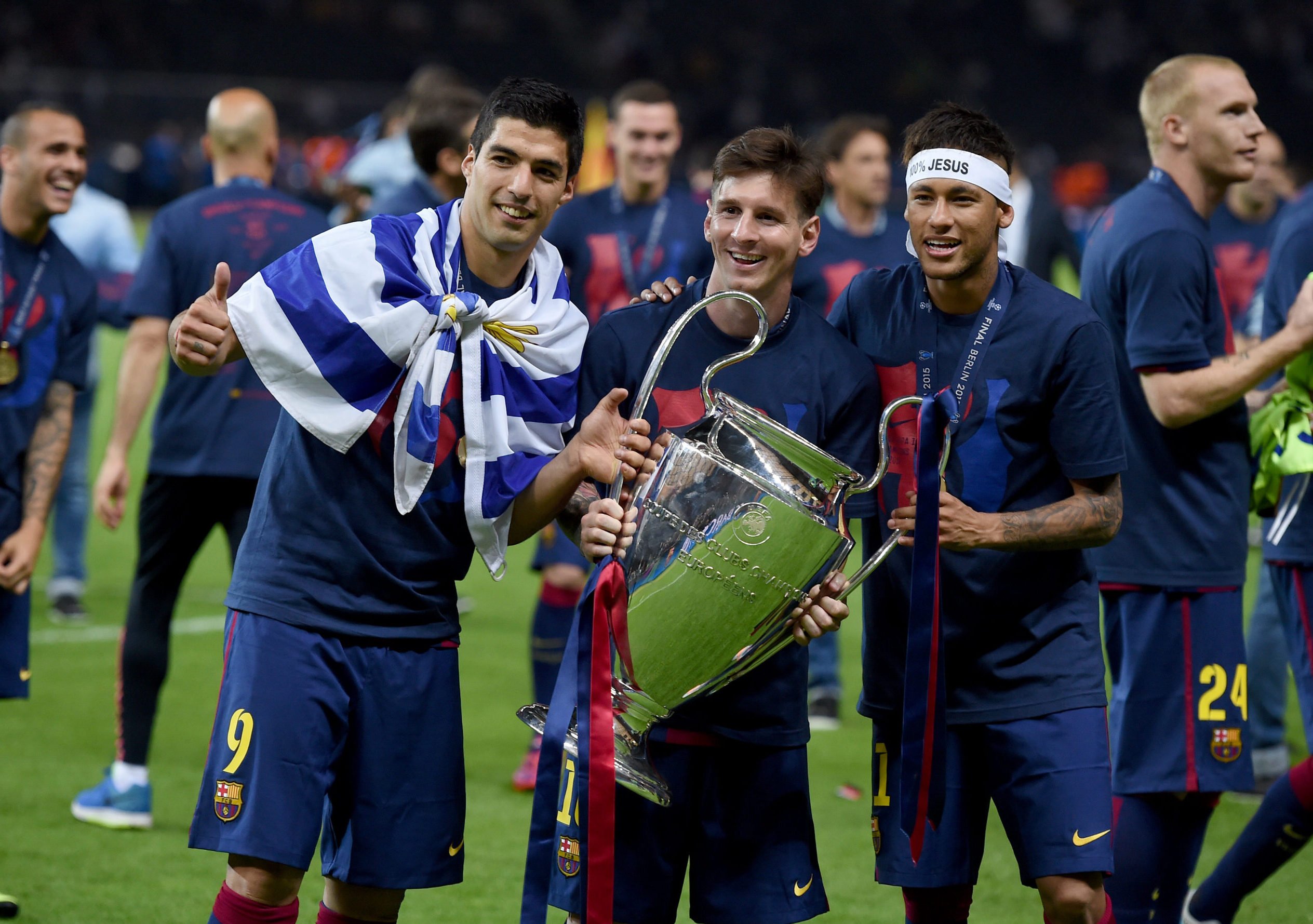 包含巴塞罗那主场战胜皇家社会,梅西梅开二度创造历史的词条 包含巴塞罗那主场战胜皇家社会,梅西梅开二度创造历史的词条