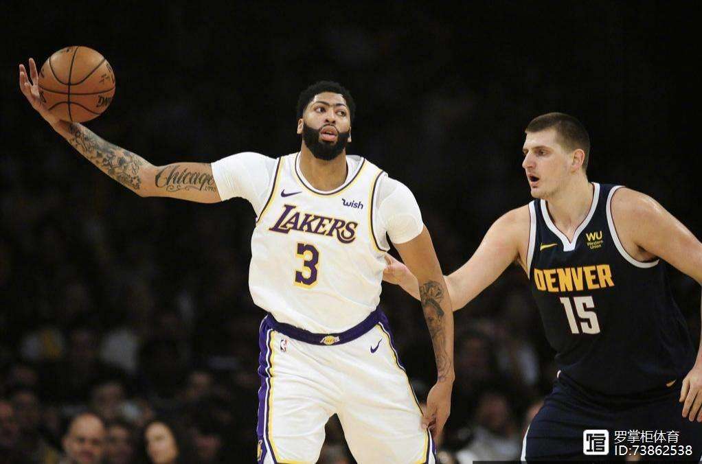 猛龙横扫新疆队，浓眉哥带队取胜