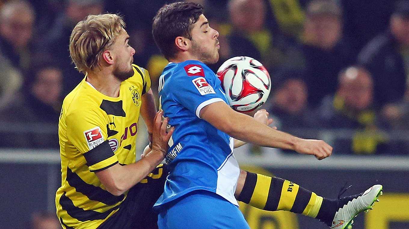 熊猫体育互动-关于挪威横扫塞维利亚，库尔图瓦状态火热的信息